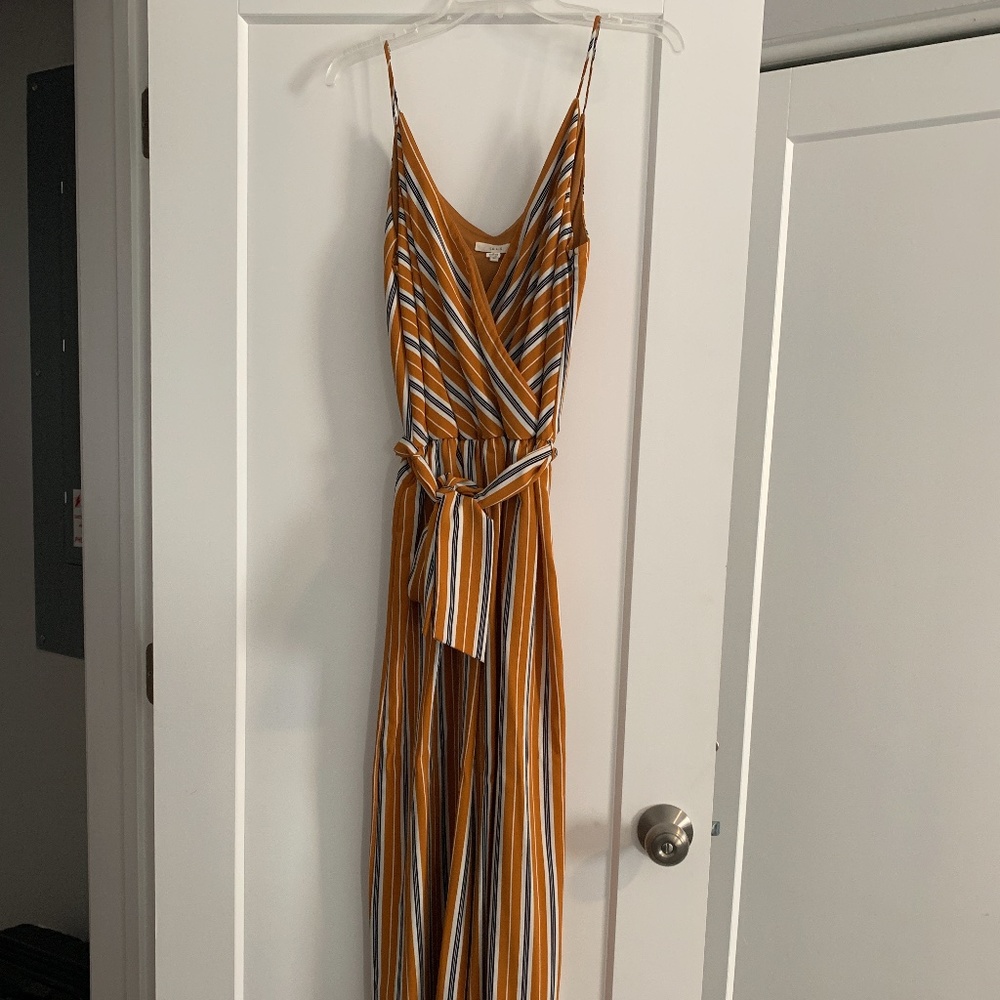 Le Lis Stitch Fix Jumpsuit sleeveless size med